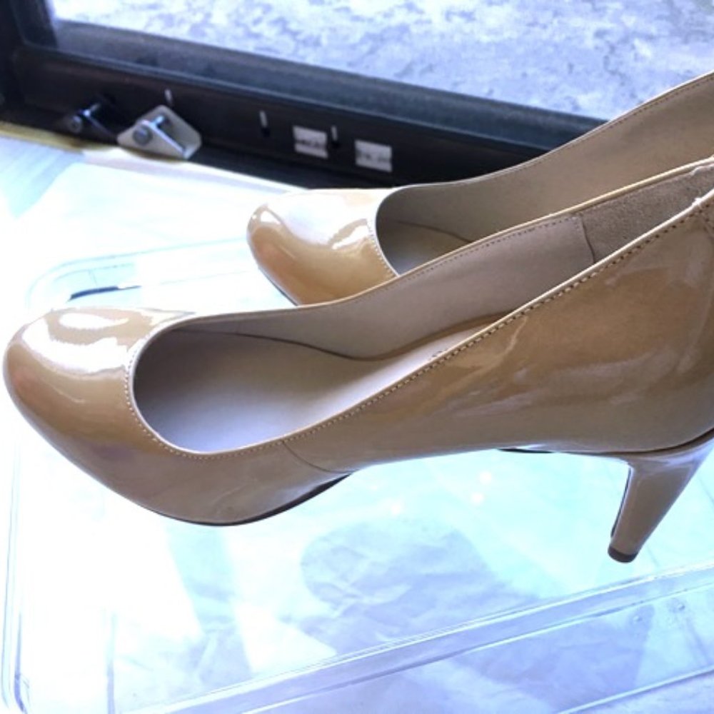 MICHAEL Michael Kors 'Ghita' Pump, NUDE, Size 5.5M